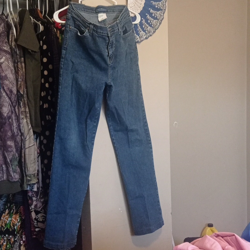 Blue Jeans - Picture 3 of 4